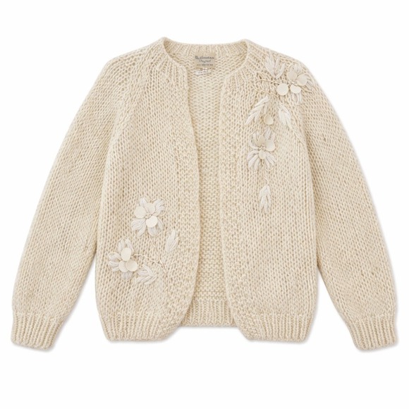 Blairmoor Original Sweaters - Blairmoor Org. Handmade Italy Wool Applique Cardigan Sweater‎ – Cream READ